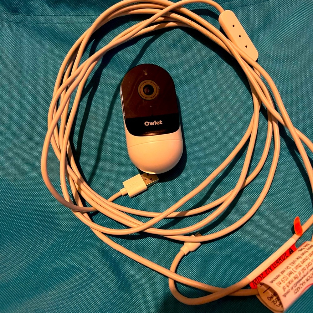 Owlet indoor video camera